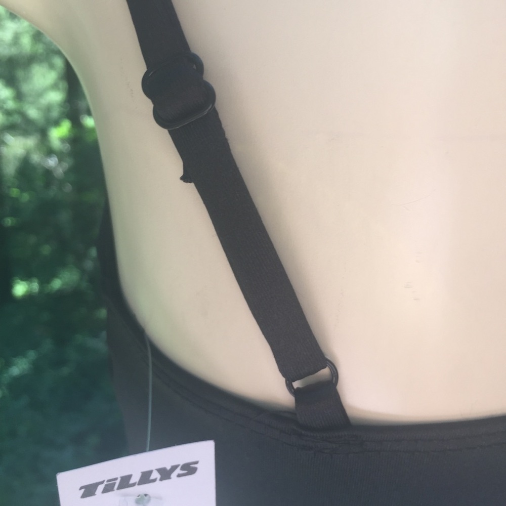 Slinky black crop top - Picture 3 of 5